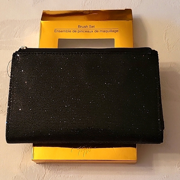 FLASH SALE! NEW Lord & Taylor 5-pc Makeup Brush Set, Black Sparkly Cosmetic Bag - Picture 7 of 9